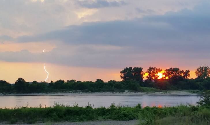 Tammy Marshall Fulmer-AR Sunrises n Sunsets via Cindy Bassnett Thurman