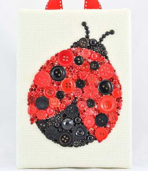 ba-LadyBug-PaintedWithButtons-etsy.com